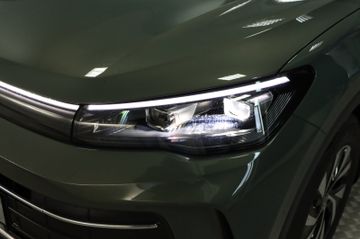 Volkswagen Tiguan 1.5 eTSI 110 kW Life AHK Panodach