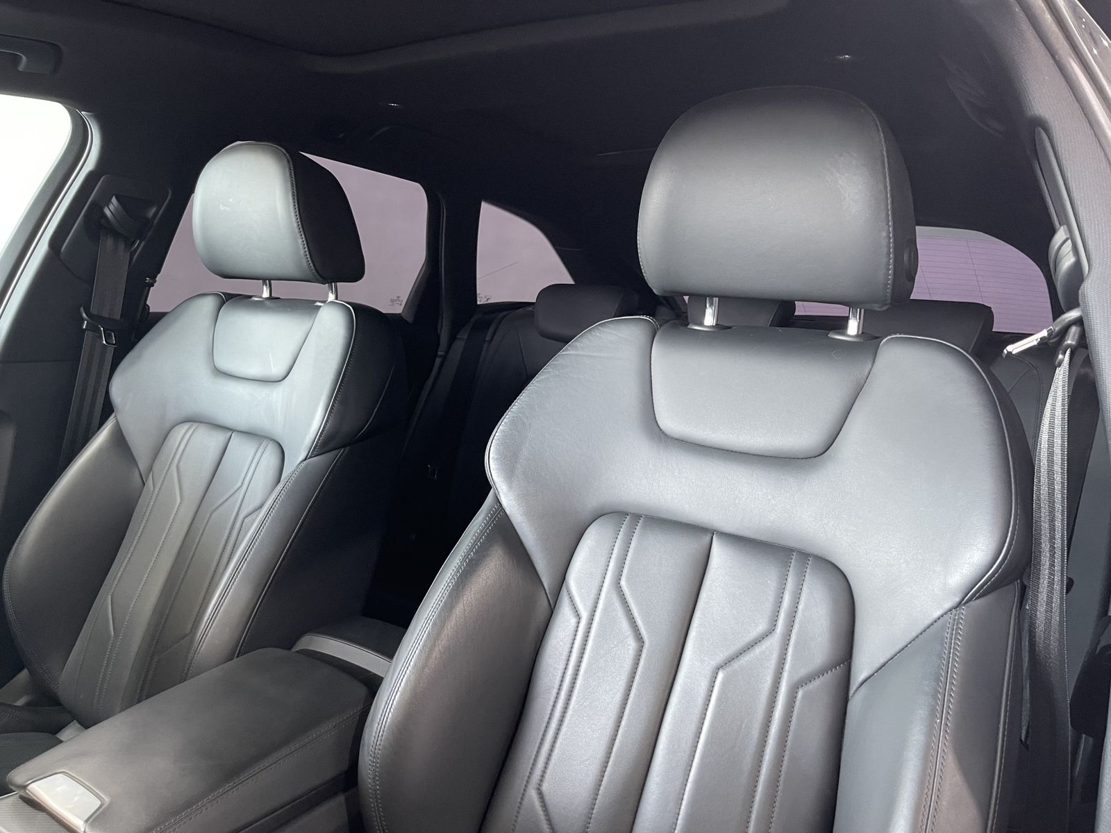 Fahrzeugabbildung Audi A6 40 TDI*Sport*LED*Leder*HUD*AHK*Pano*