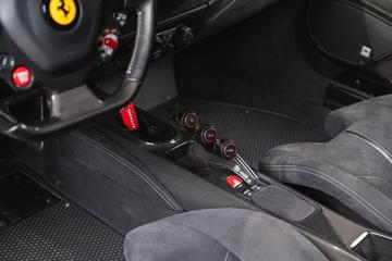 2019 Ferrari 488 PISTA — миниатюра 23