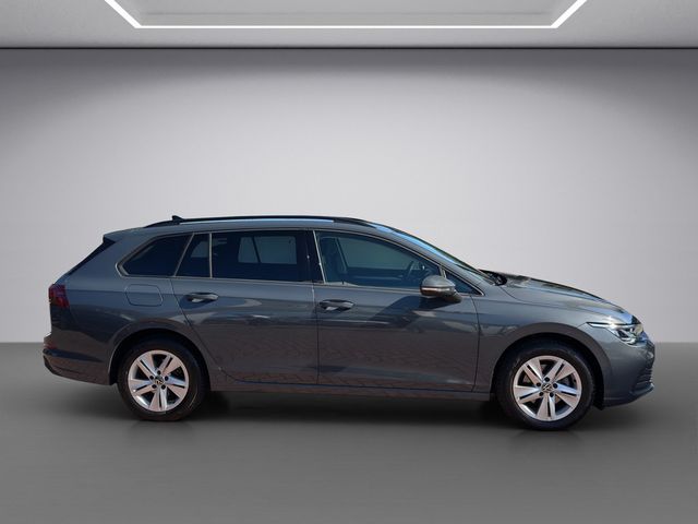 Golf VIII Variant 1.0 eTSI Life DSG