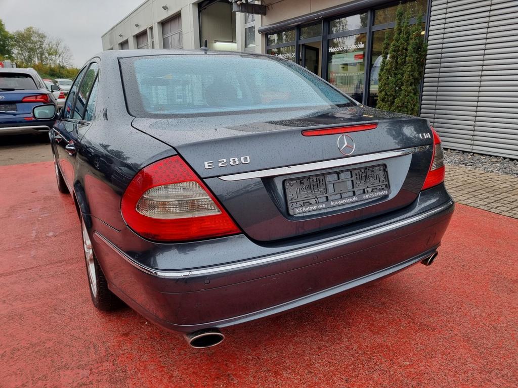 Mercedes-Benz E 280