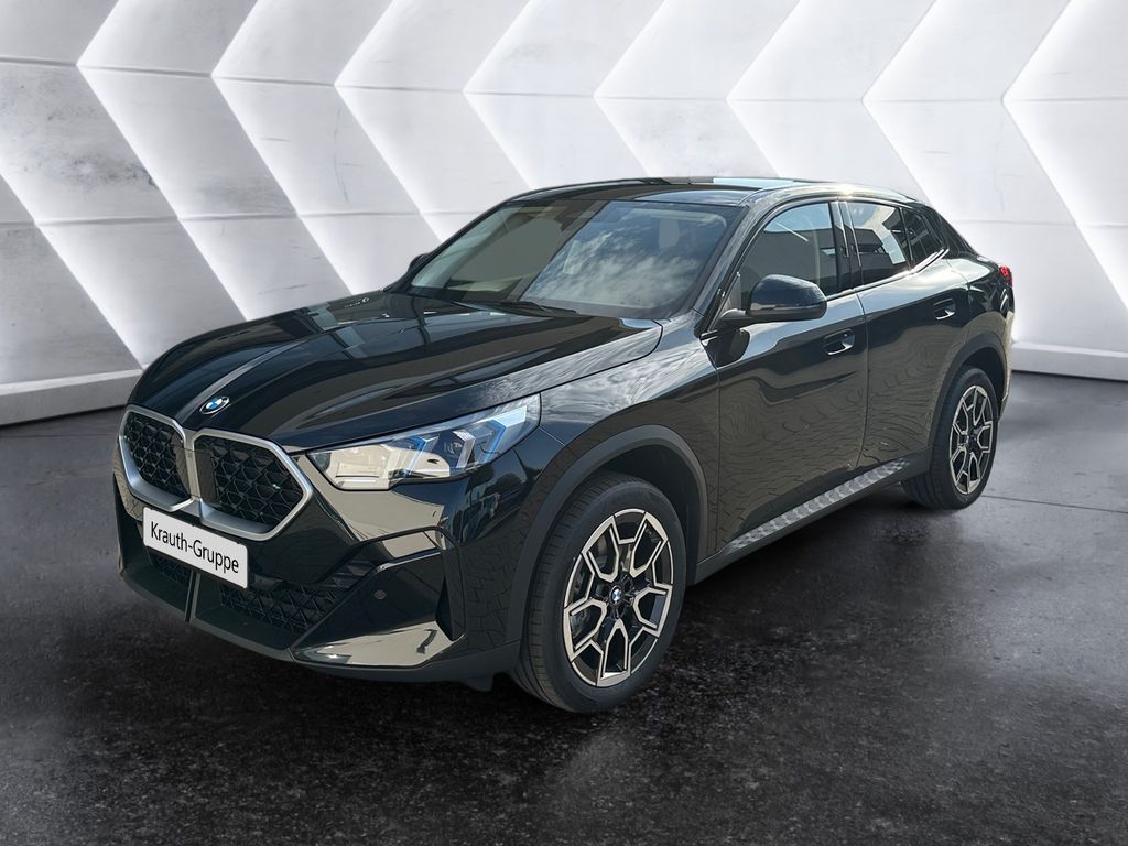 Image of BMW X2