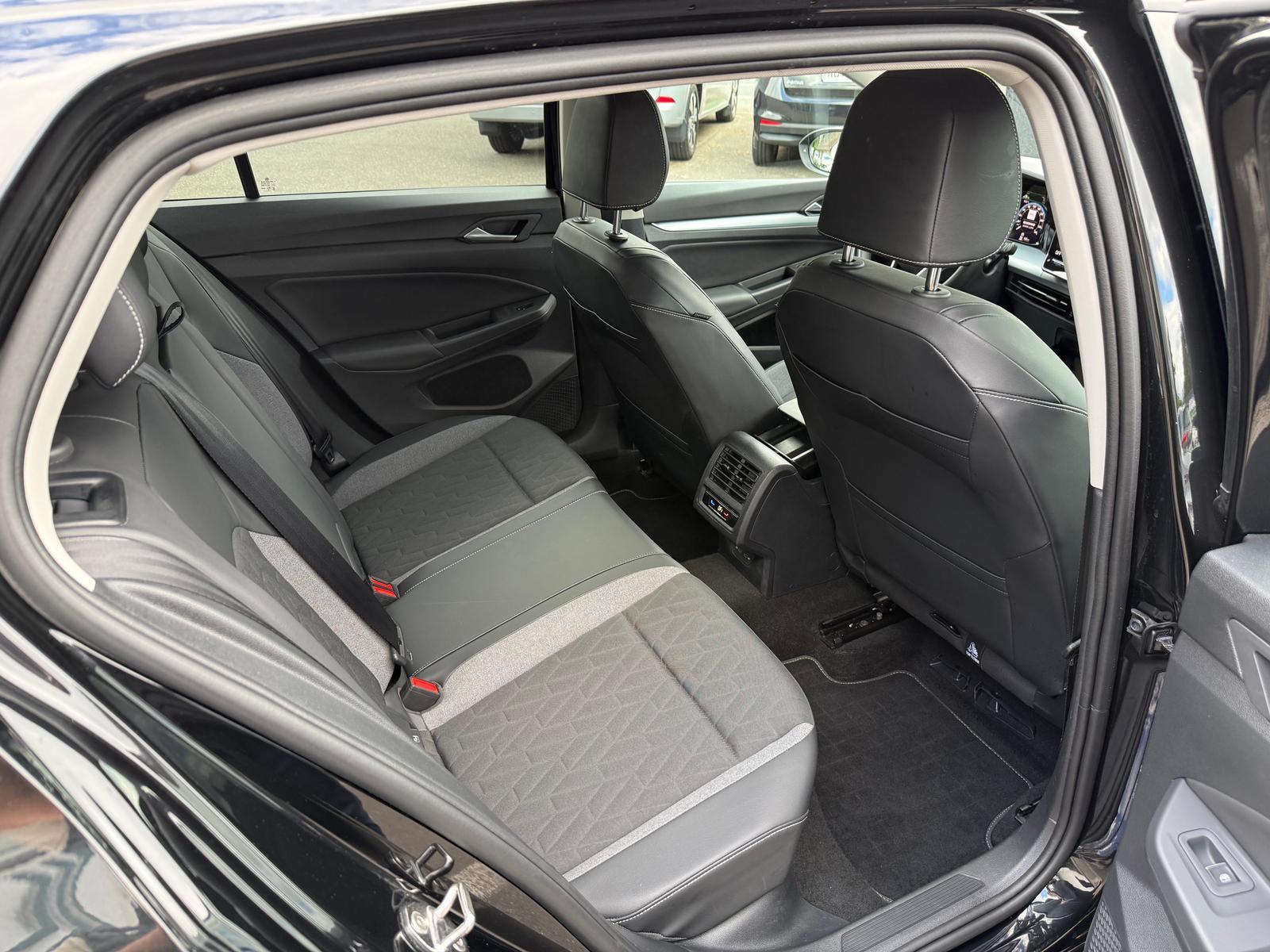 Volkswagen Golf 1.5 eTSI Goal*PDC*ACC*SHA*LED*SHZ*AppCo, миниатюра 18