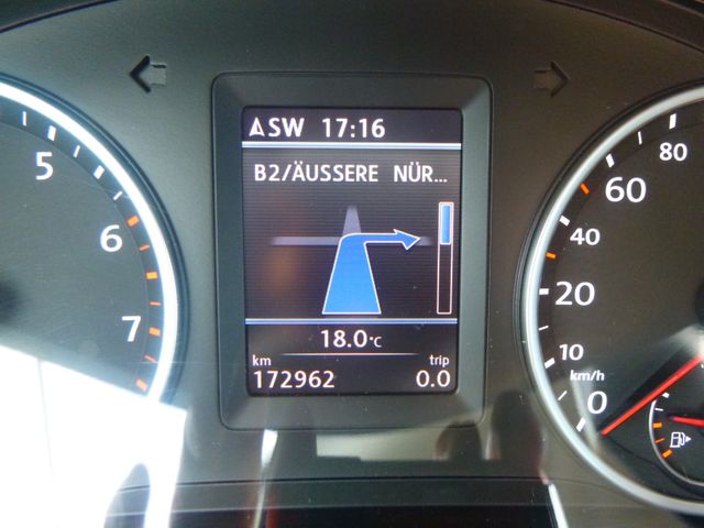 Fahrzeugabbildung Volkswagen Tiguan 1,4 TSI >AHK/NAVI/SHZ/PDC