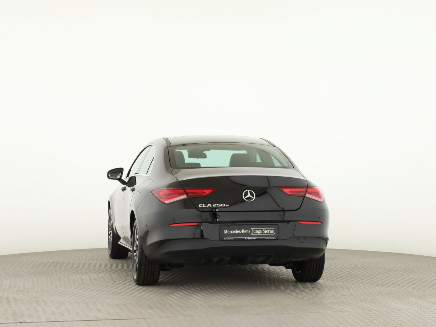 Mercedes-Benz CLA 250 e Panorama LED Park-Paket Business Navi foto 4