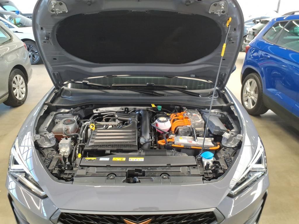 Cupra Leon 1.4 TSI e-HYBRID 180kW Klima*Tempo*Nav*PDC