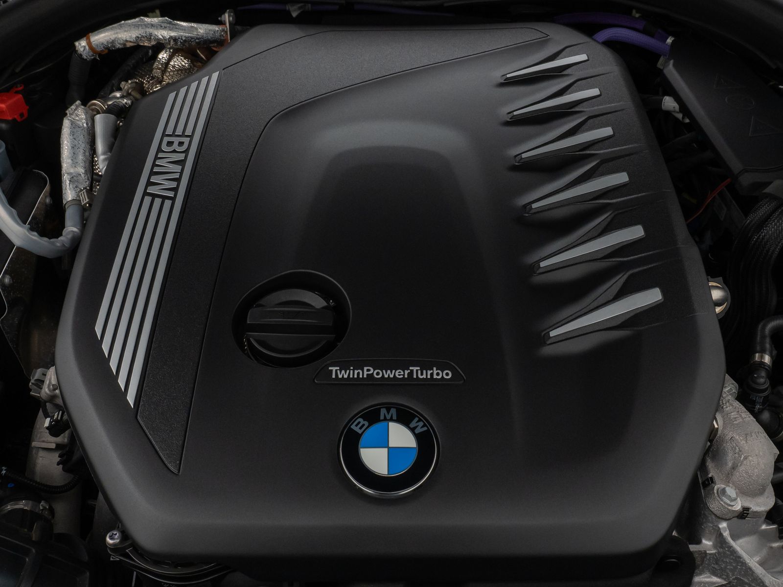 Fahrzeugabbildung BMW 530d xD Kamera HUD 4xKlima Komfort Alarm Sport