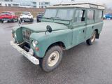 Land Rover 109 Stadion - Land Rover Serie II mit Benzin-Antrieb