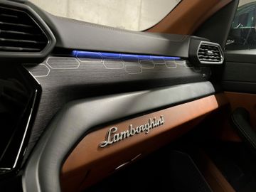 Lamborghini Urus 4.0 V8 Autom.