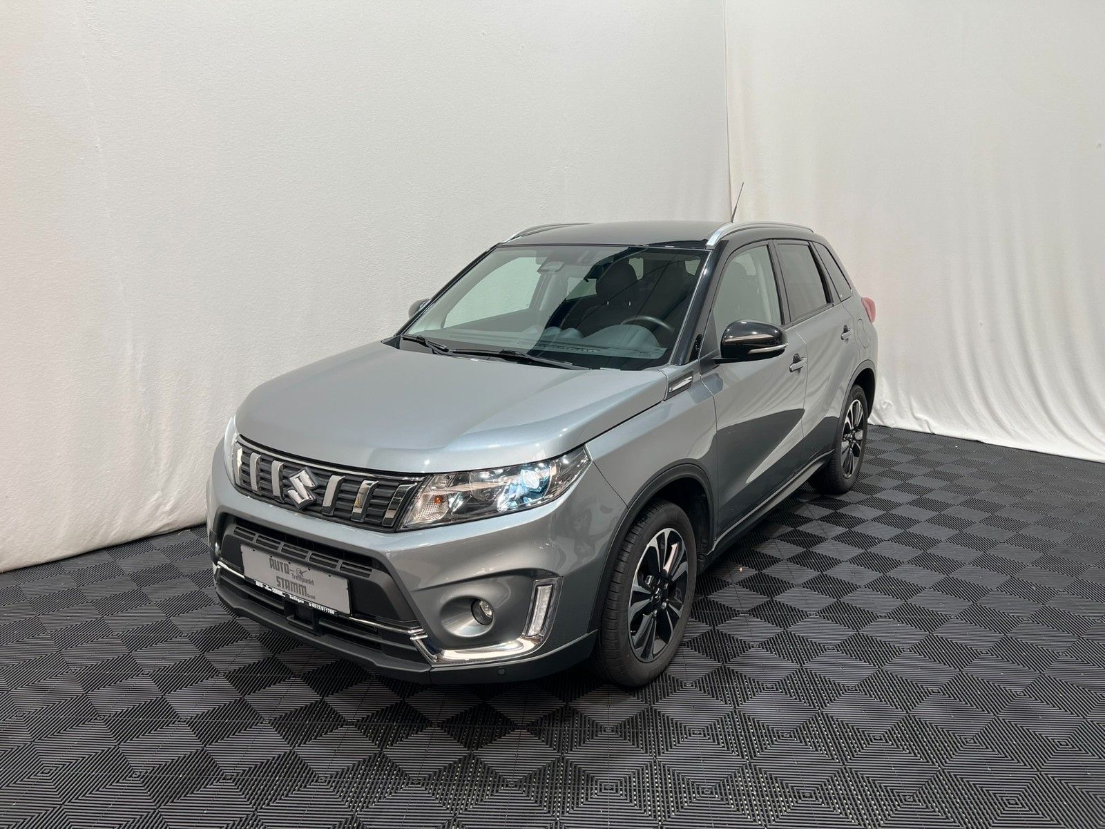 Fahrzeugabbildung Suzuki Vitara Comfort + / Pano. / LED / Allgrip