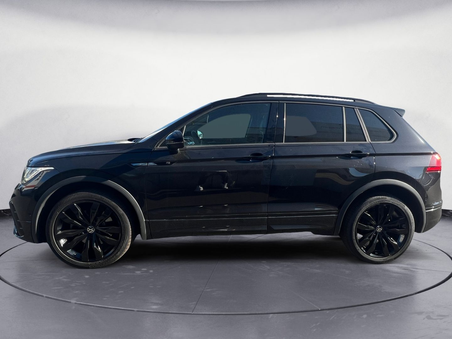 Volkswagen Tiguan R-Line 2.0 TDI 4M DSG MATRIX/NAVI/KAMERA/ imagem 2