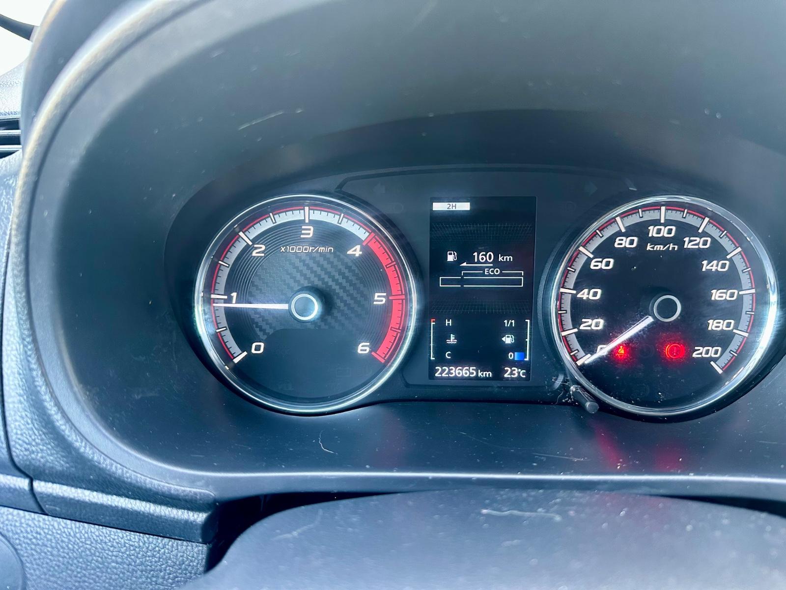 Mitsubishi L200 Plus Doppelkabine 4WD