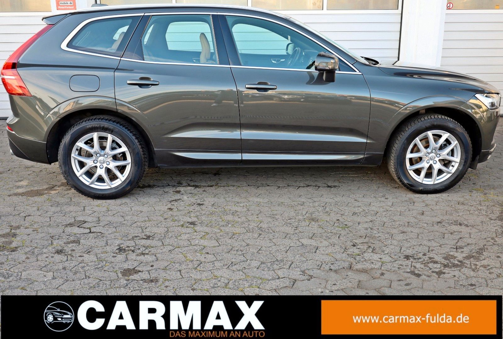 Fahrzeugabbildung Volvo XC60 D4 Momentum Pro,Leder,Navi,LED,Carplay,PDC