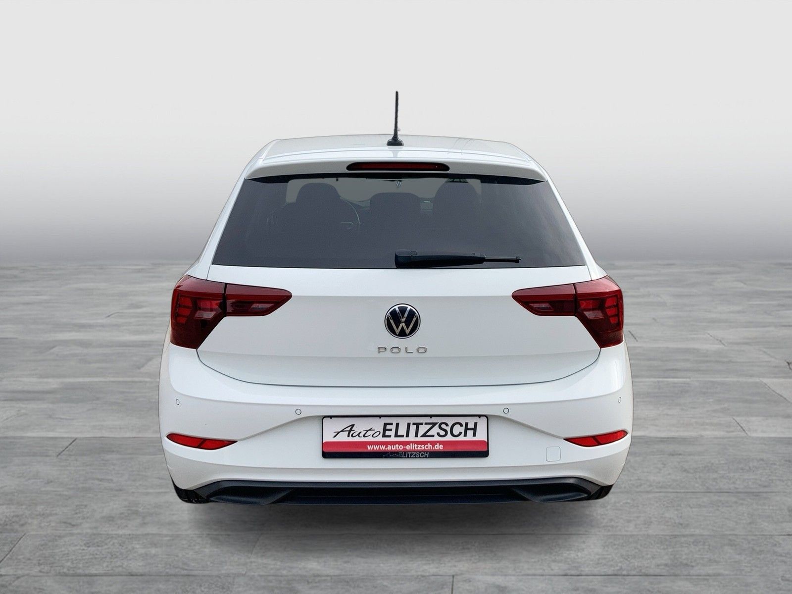 Fahrzeugabbildung Volkswagen Polo TSI Active DSG LED Navi AID ACC PDC SH