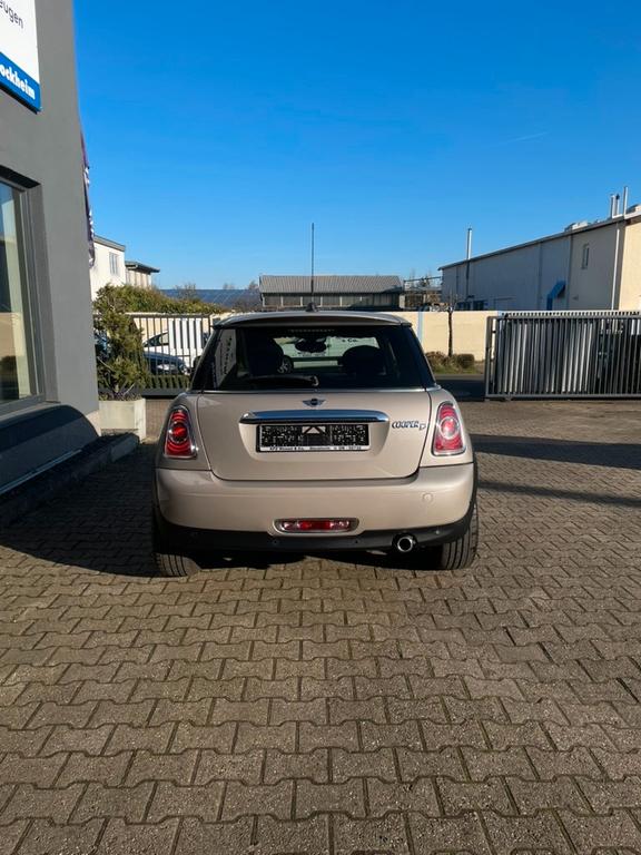 MINI Cooper D