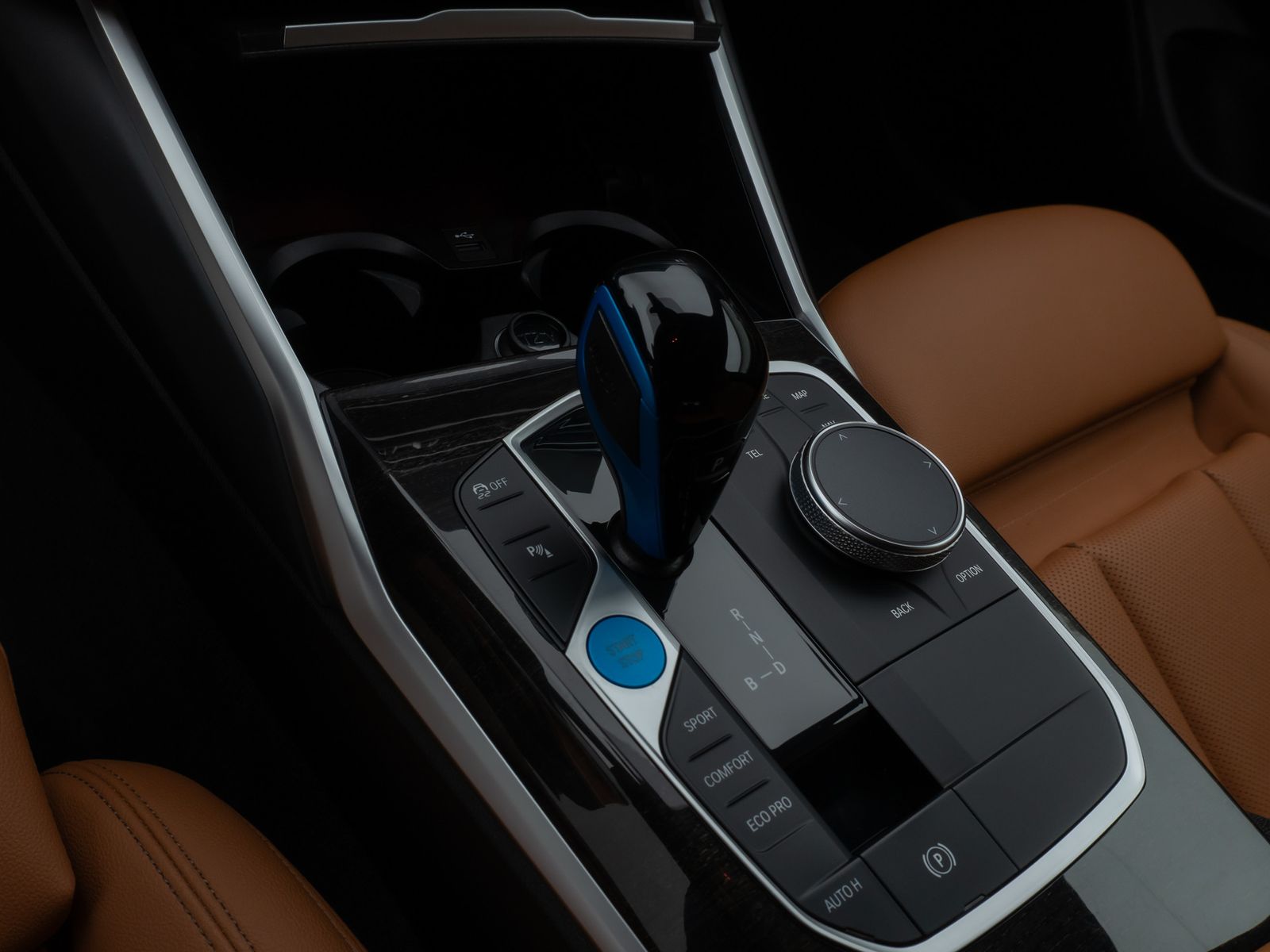 Fahrzeugabbildung BMW i4 eDrive40 Gran Coupé Kamera HUD DAB H/K Komfor