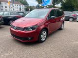 Volkswagen Touran 1.2 TSI Match BMT Navigation-Climatronic - Volkswagen Touran Match mit Benzin-Antrieb