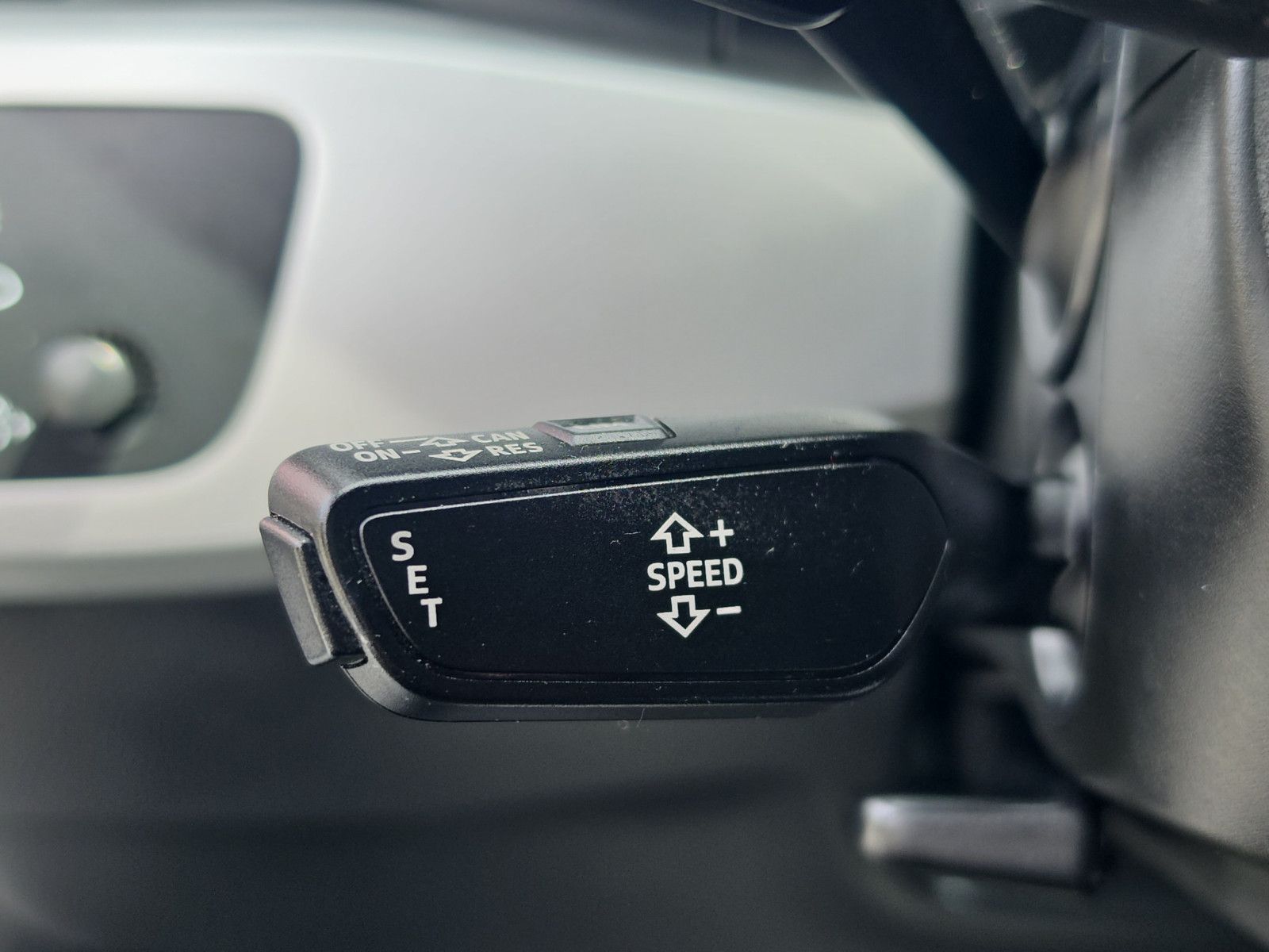 Fahrzeugabbildung Audi A5 Sportback basis NAVI PDC