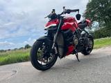 Ducati Streetfighter V4 mit Mapping, red/black ext. - Ducati Motorräder in Hamburg