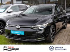 Volkswagen Golf VIII 1.5 TSI Style Navi Bluetooth Panorama