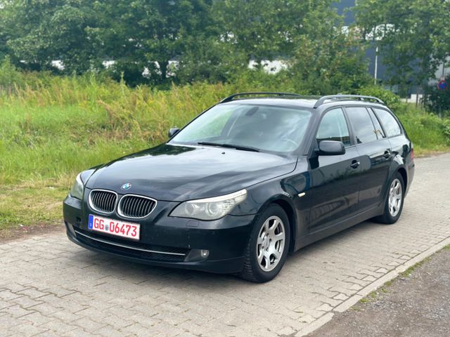 BMW 530 Baureihe 5 Touring 530d*Automatik*PANORAMA