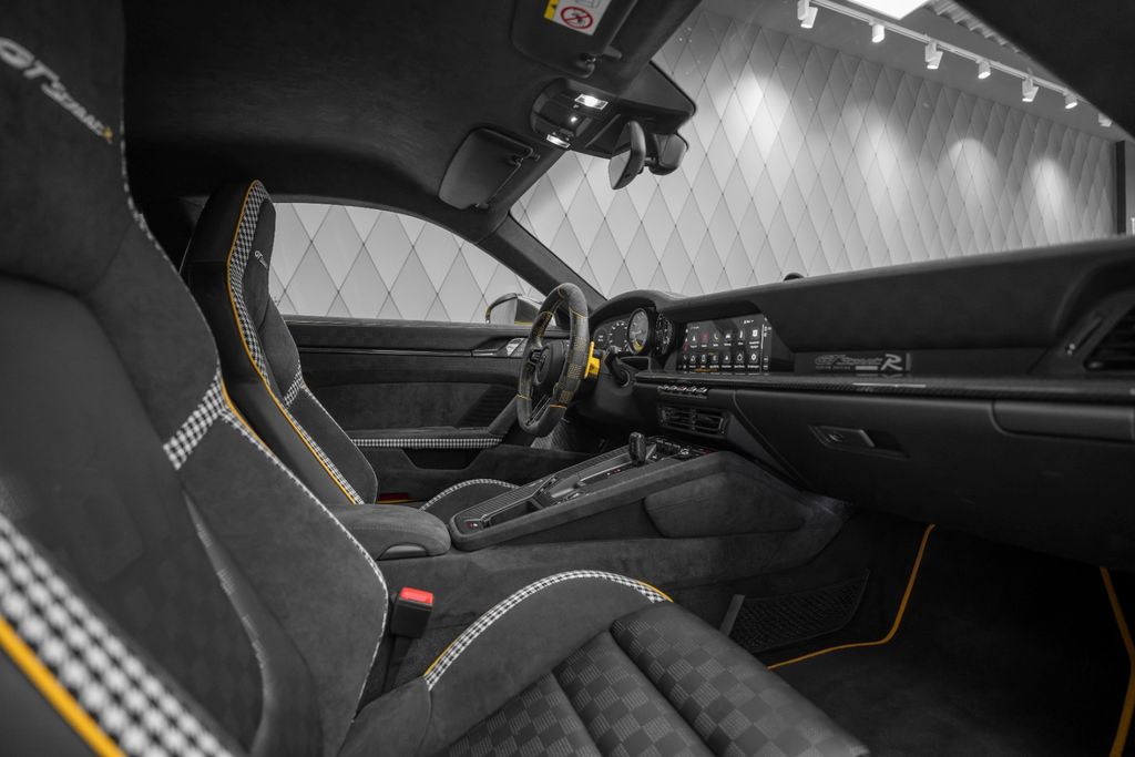 992 Turbo S Coupé TECHART GTstreet R YELLOW - Bild 19