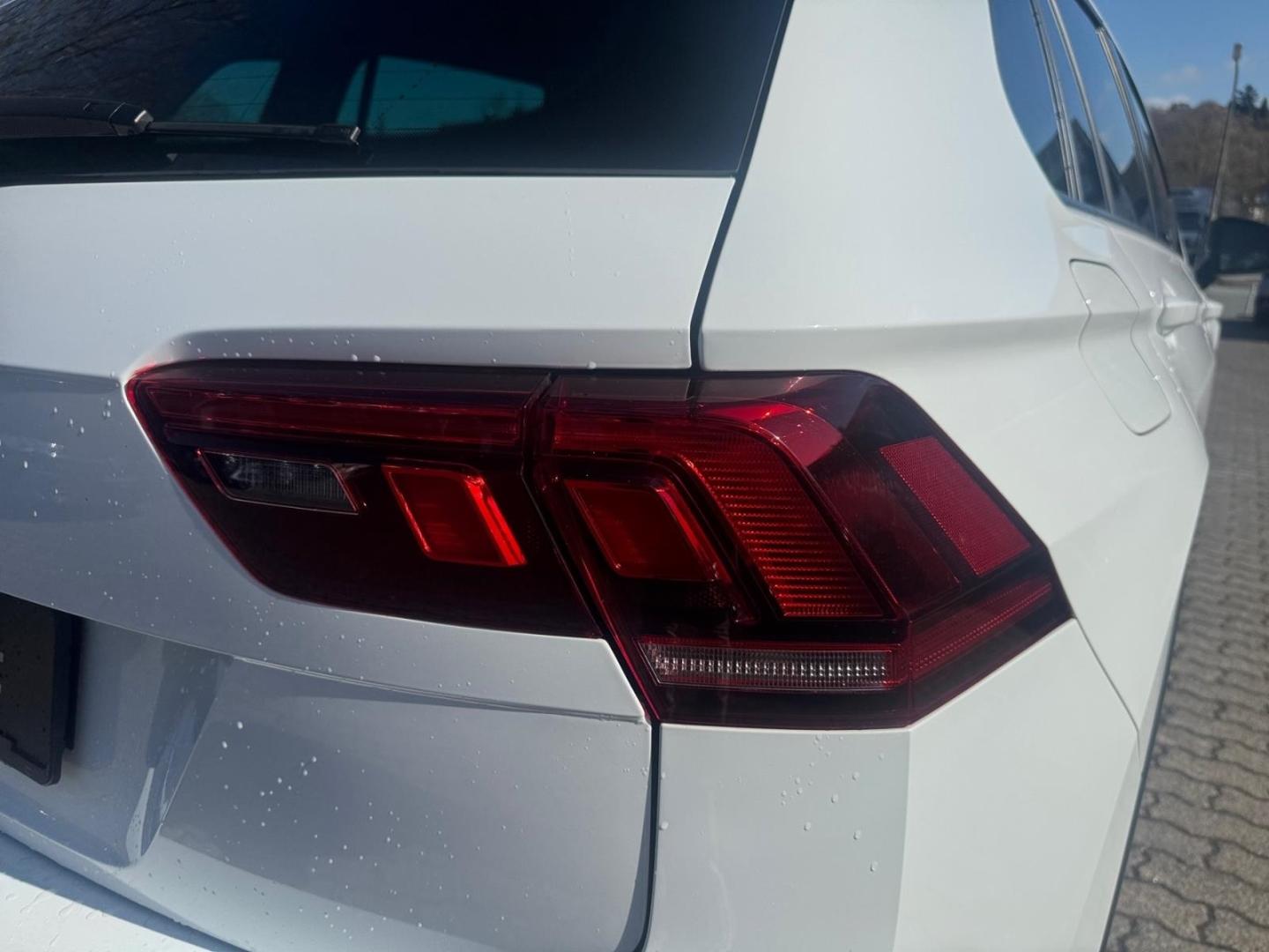 Volkswagen Tiguan Active 2.0 TDI 110kW 7-Gang DSG, миниатюра 12