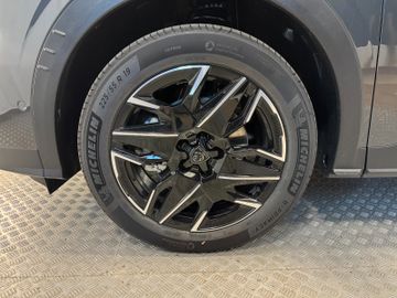 Peugeot 5008 Hybrid 145 GT Exclusive AHK7-Sitze360 Kam