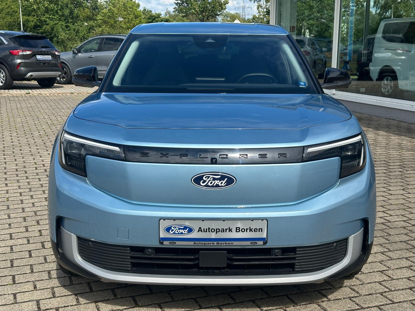 Ford Explorer AWD 4x4 Extended Range HuD LED