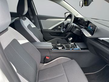 Opel Astra - 9