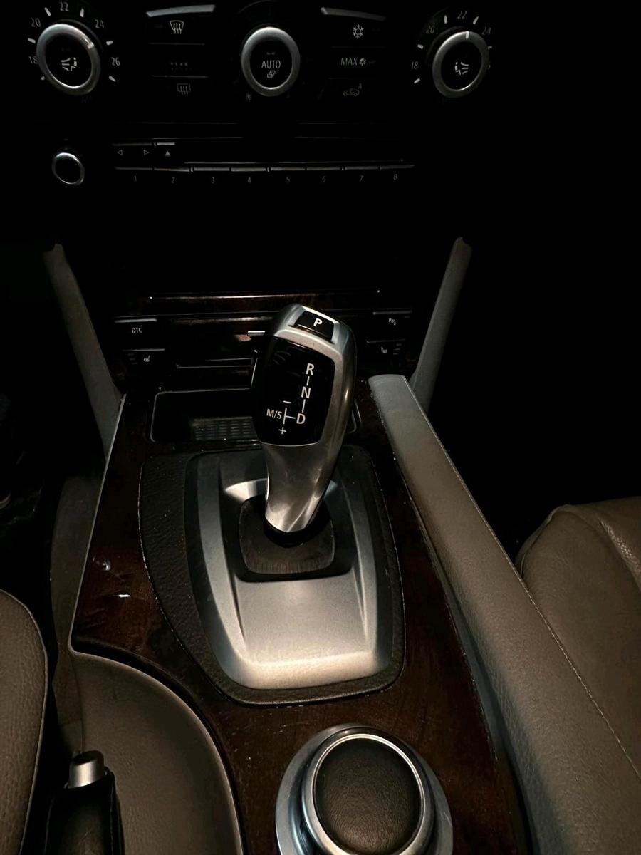 BMW 523 2007 — photo 9