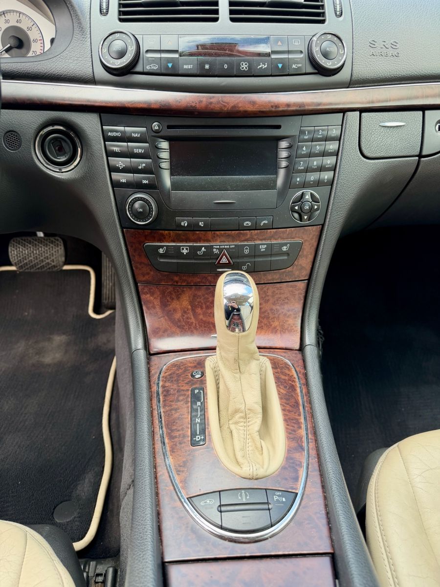 Fahrzeugabbildung Mercedes-Benz E 500 AMG Paket ab Werk Designo