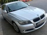 BMW e91 330d Touring LCI - BMW 330: 330d E91
