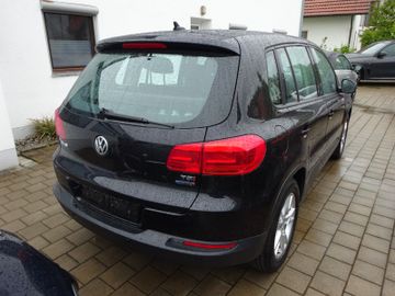 Volkswagen Tiguan - 3