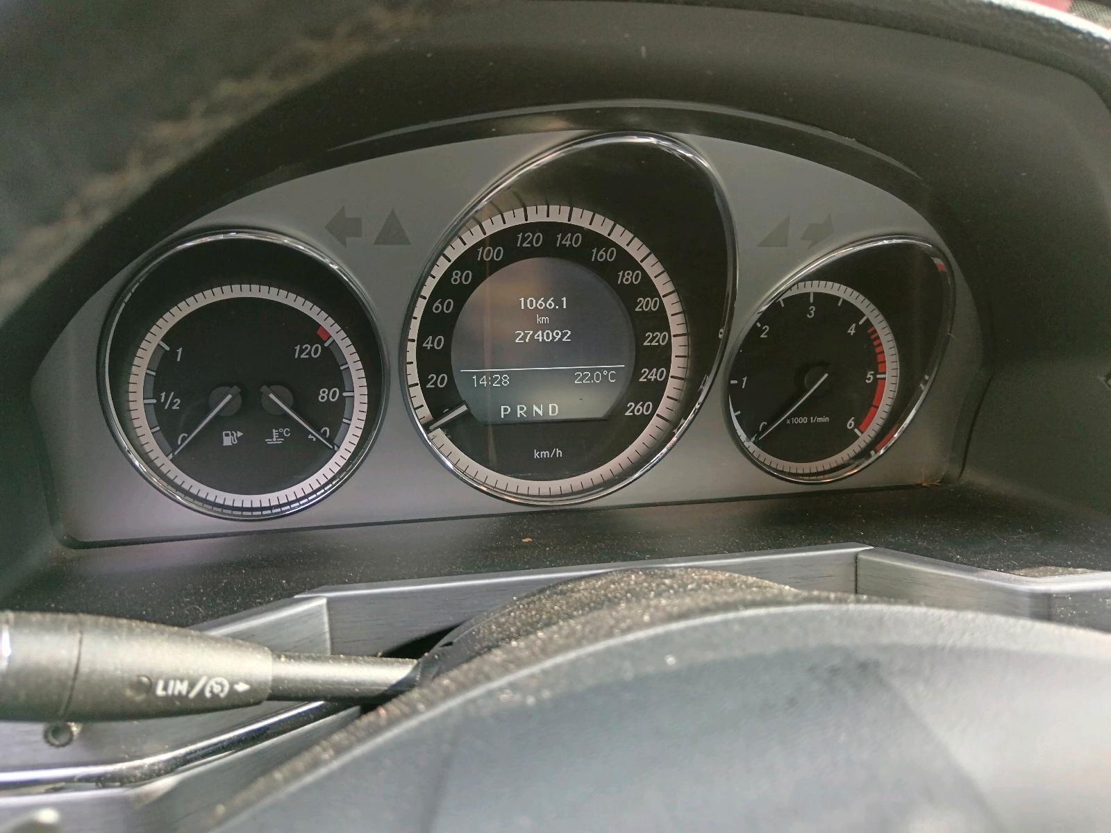 Mercedes-Benz GLK220 2009 — photo 12