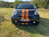 Toyota IQ 1,0-l-VVT-i - - Toyota IQ aus 2011