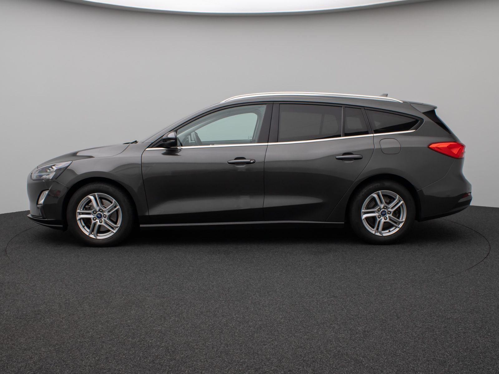Fahrzeugabbildung Ford Focus Turnier Cool & Connect Kamera AHK Tempomat