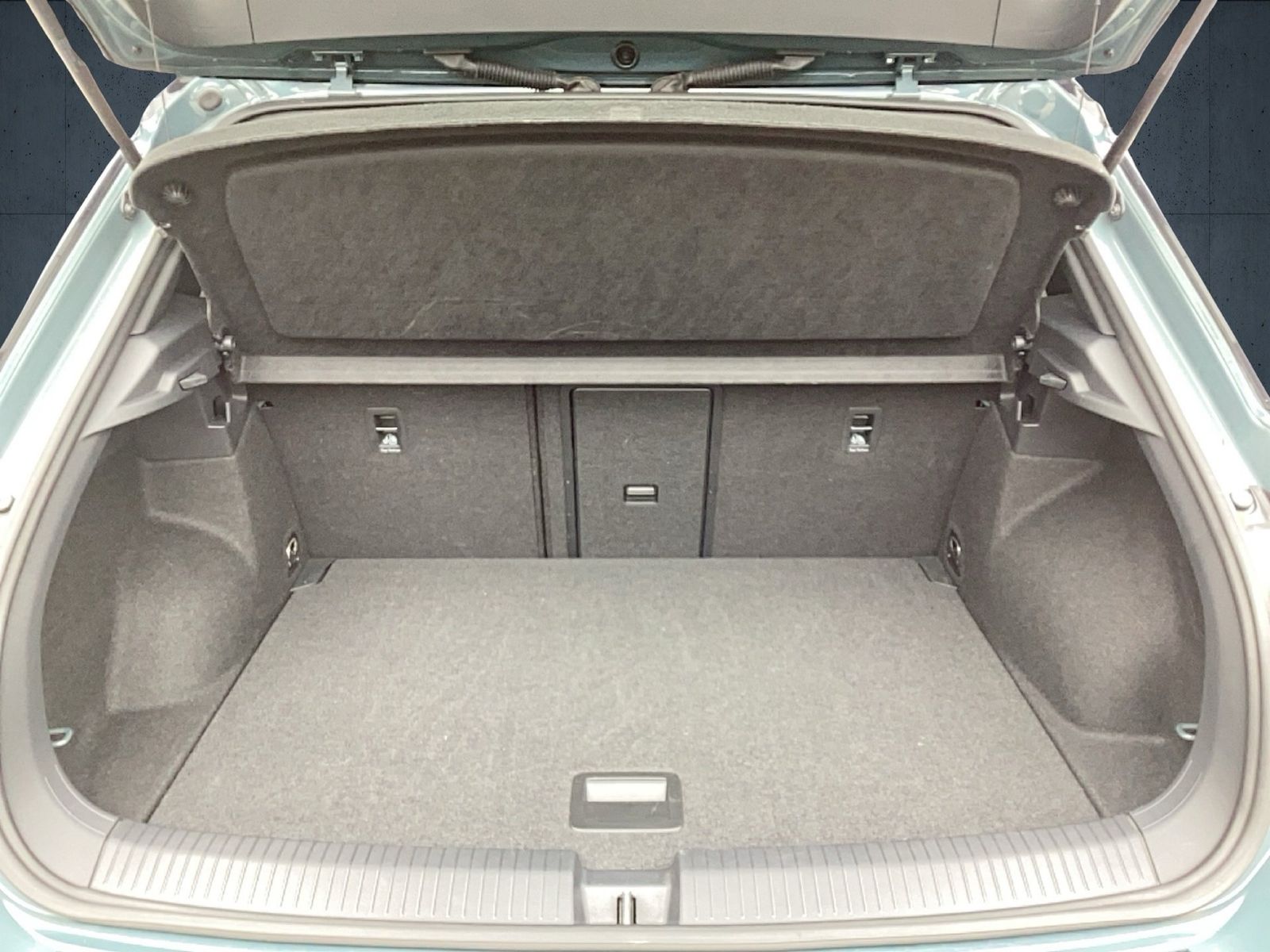 Volkswagen T-Roc - Bild 13