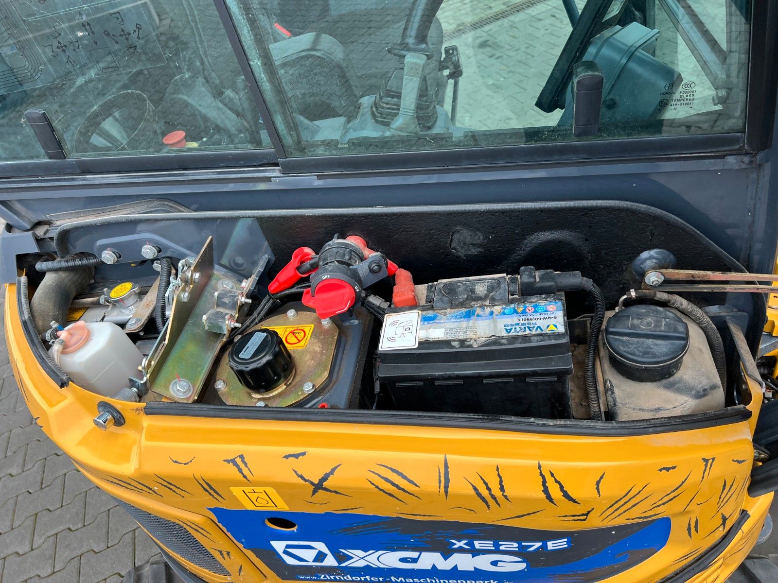 Fahrzeugabbildung XCMG XE27E / Löffelpaket / HS03 / nur 727h! /2022