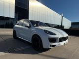 Porsche Cayenne S | Sport | LED | Panorama - Porsche Cayenne Gebrauchtwagen in Stuttgart