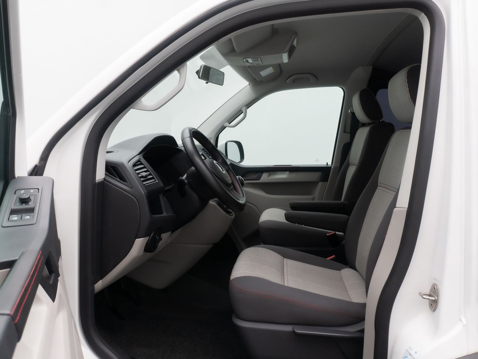Fahrzeugabbildung Volkswagen T6 Transporter Wohnmobil CaliforniaStyle 18Zoll
