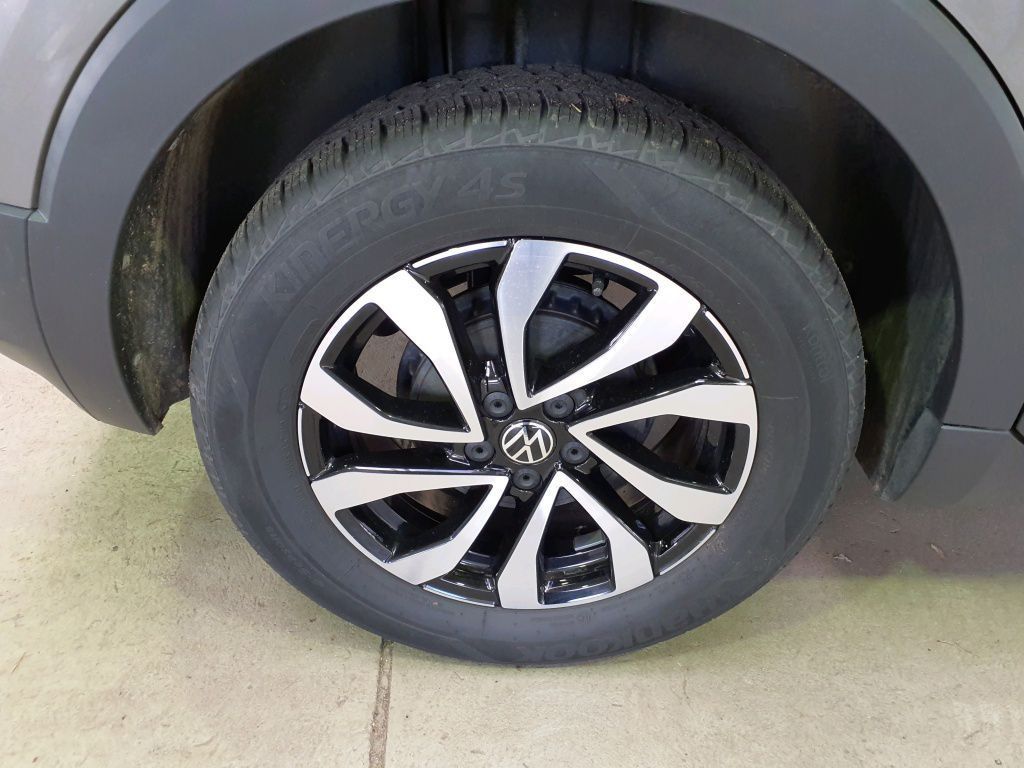 Volkswagen T-Cross Life Active 1.0 TSI 70kW 5-Gang 4 Türen
