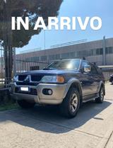 Mitsubishi Pajero Sport 2.5 TDI Instyle UNICO PR - Mitsubishi Pajero: Sport