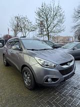 Hyundai ix35 1.7 CRDi Trend blue 2WD - Hyundai ix35 in Köln