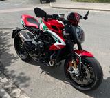 MV Agusta Dragster 800 RC SCS + Racing Kit - MV AGUSTA DRAGSTER 800