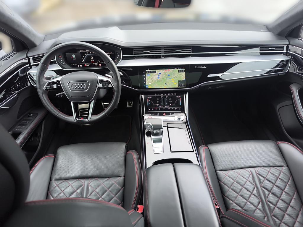 Audi S8