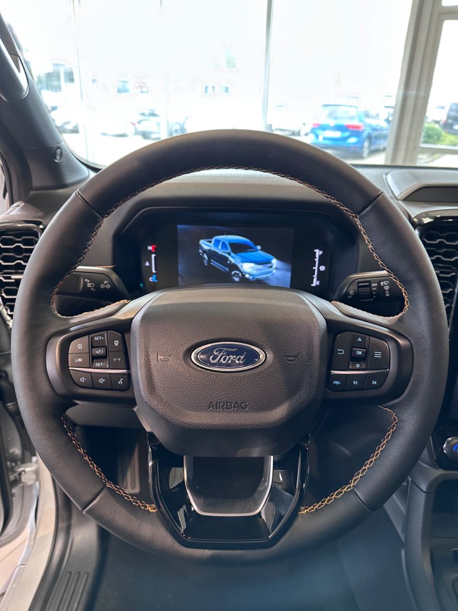 Fahrzeugabbildung Ford Ranger Wildtrak *Oktober Anlieferung * Schwarz