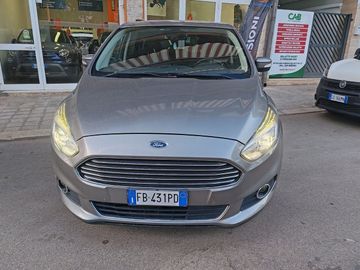 Ford S-Max - 5