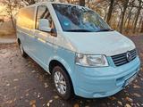 Volkswagen T5 1.9 TDI Bestzustand Standheizung Klima Tempo. - Volkswagen T5 Kombi: 8 Sitzer