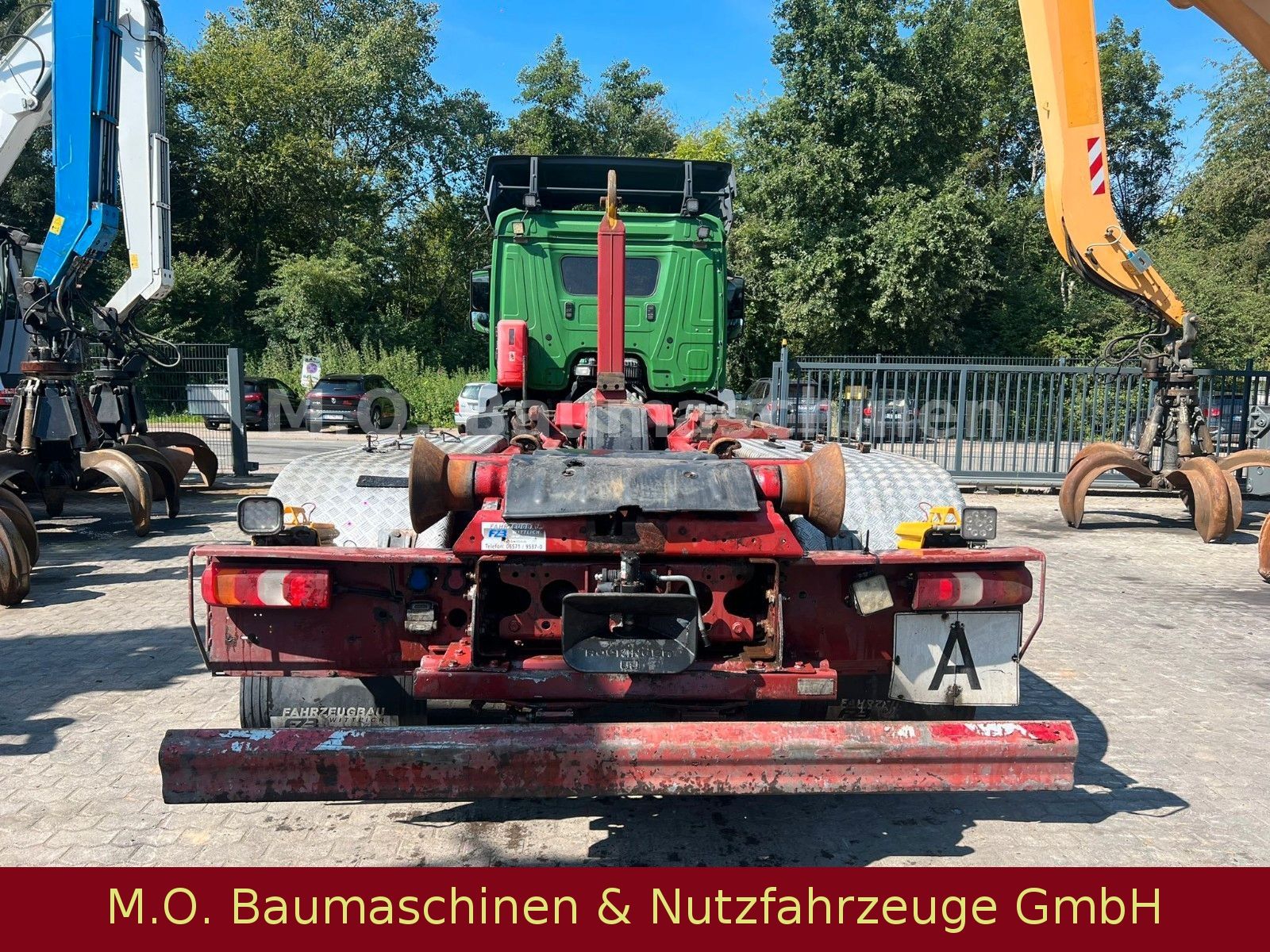 Fahrzeugabbildung Mercedes-Benz Antos 2543/Euro 6/Hiab XR 21S59